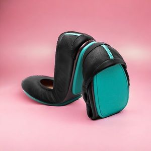 Tieks Matte Black Leather Flats - Size 10